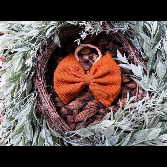 Nylon Bow - Picture 2 of 2